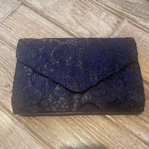 Handbags - Gorgeous Evening bag! Lace envelope Clutch/ Crossbody
